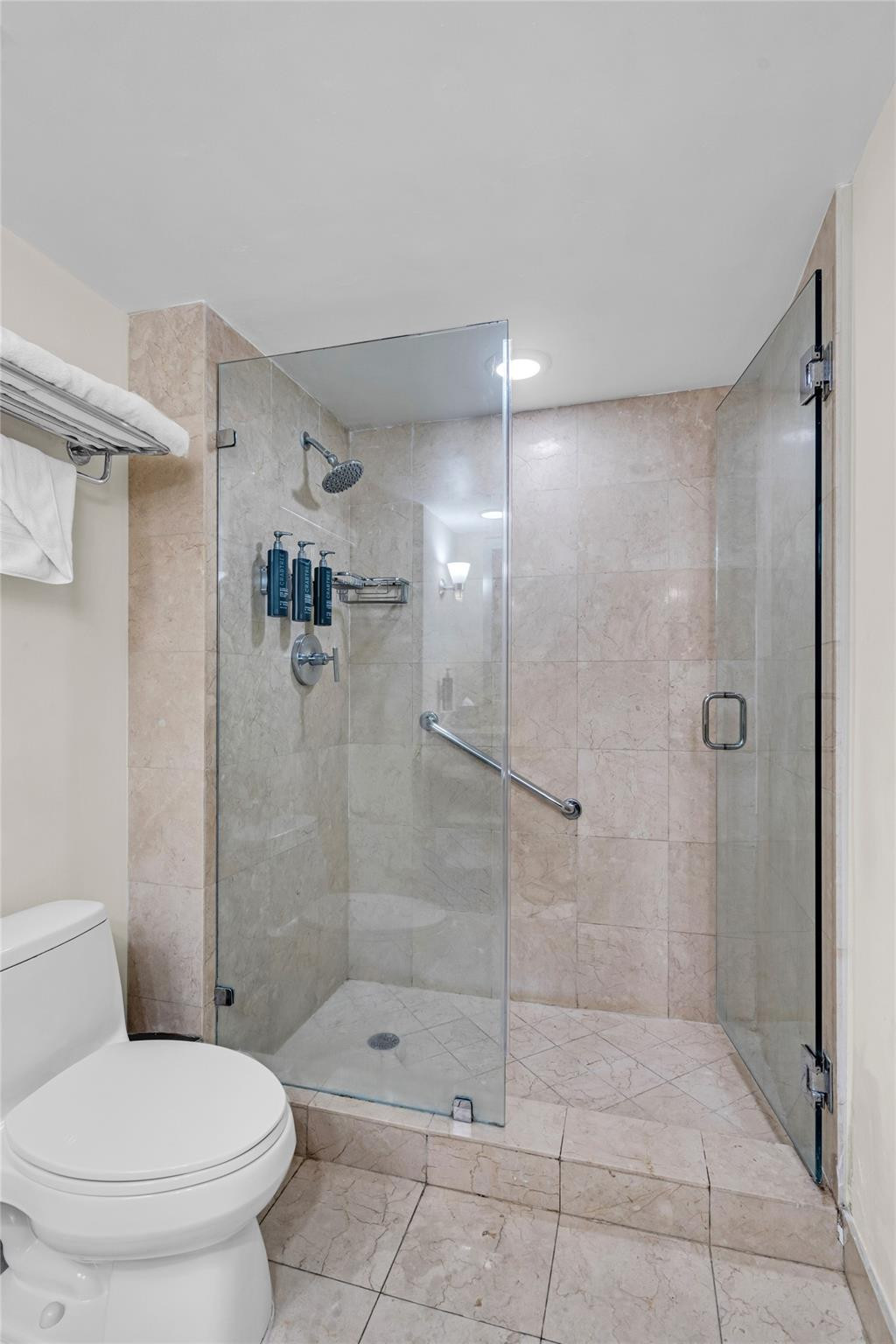 2670 E Sunrise Boulevard 903 Property Photo 21