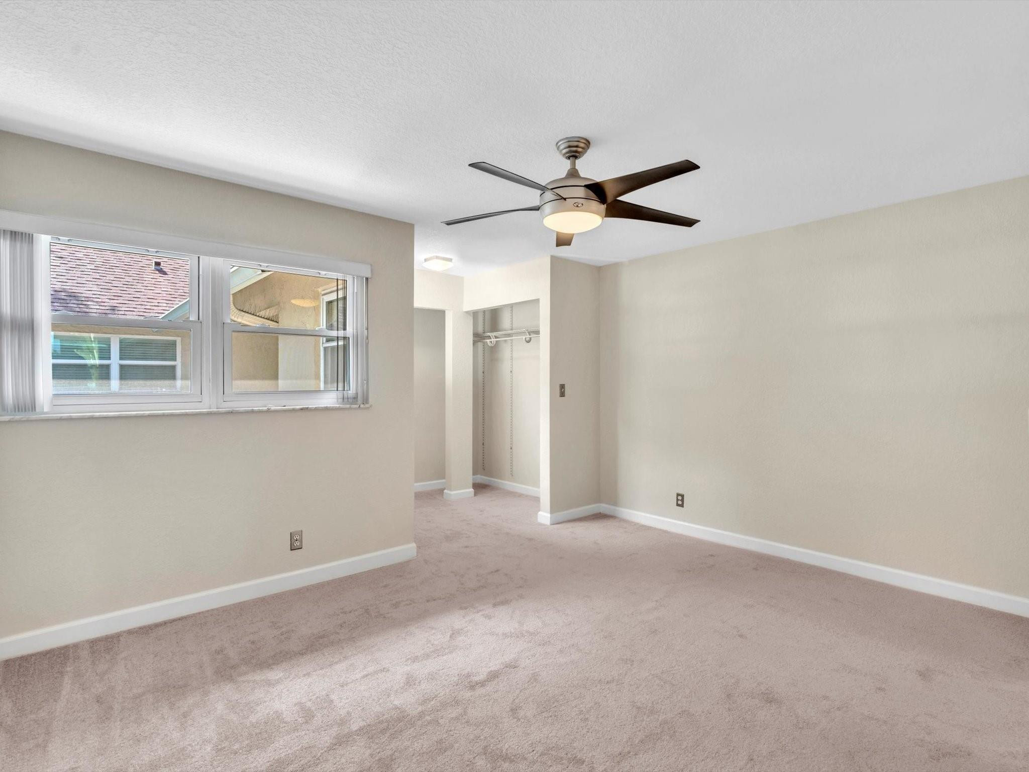 499 Se 13th Street 8e Property Photo 15