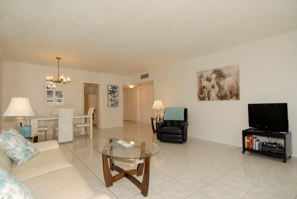 3850 Galt Ocean Drive 1204 Property Photo 4