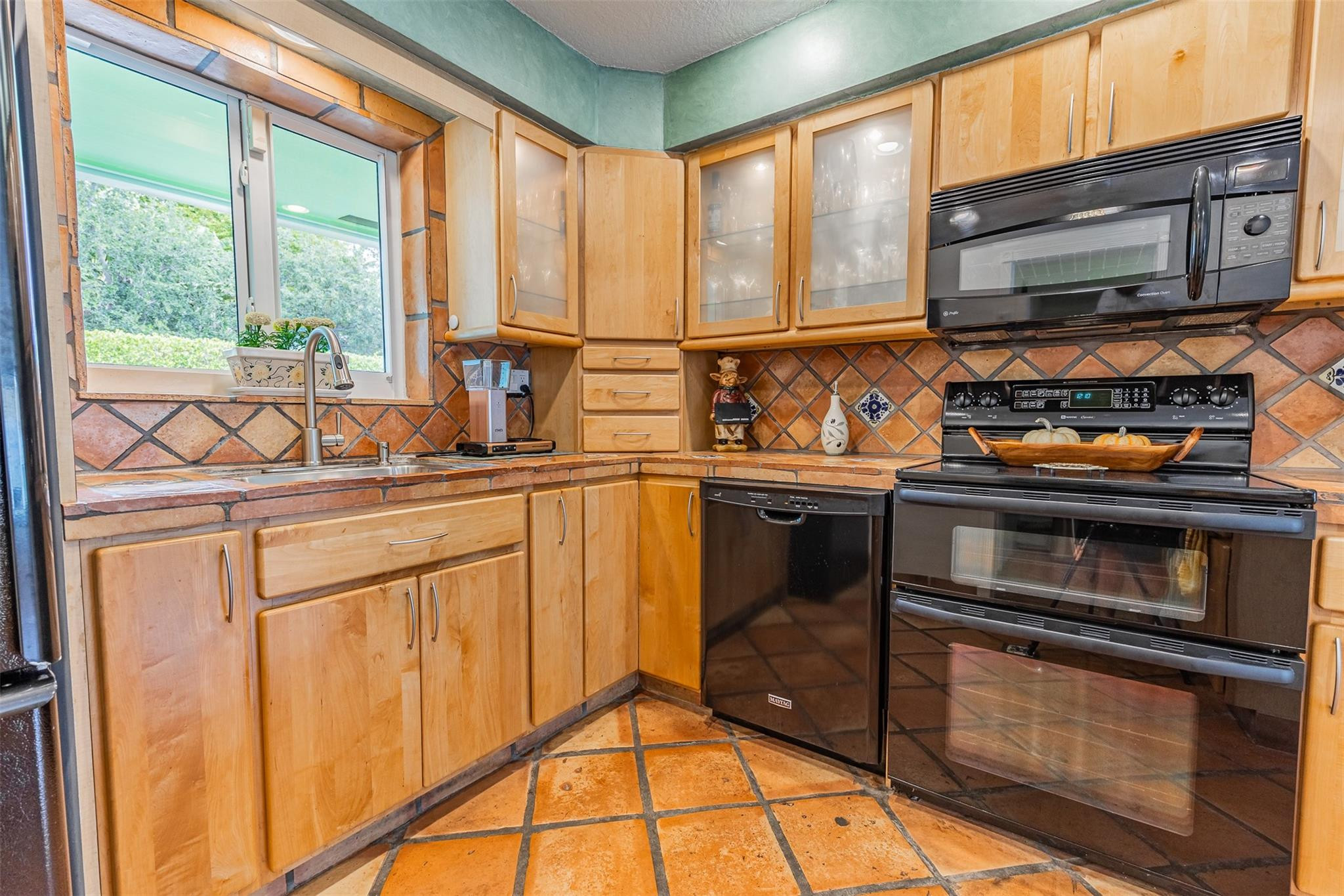 1924 Ne 18th Street Property Photo 21