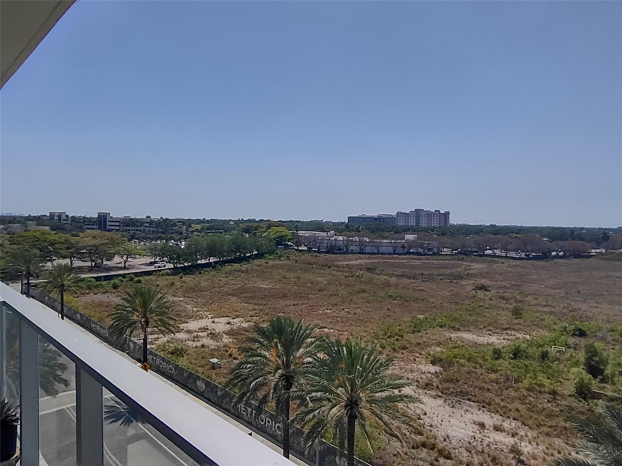 2000 Metropica Way #507 Property Photo 14