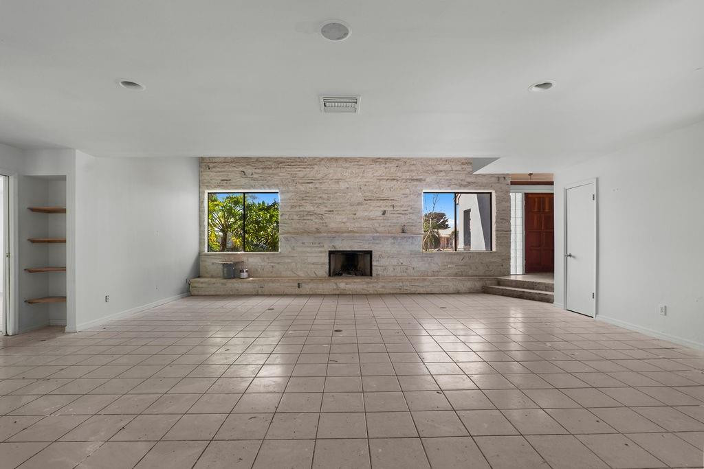232 River Walk Drive Property Photo 10