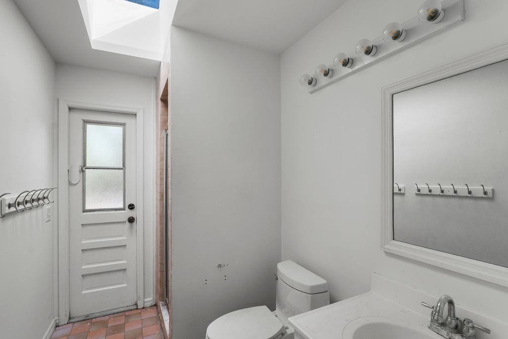 232 River Walk Drive Property Photo 28