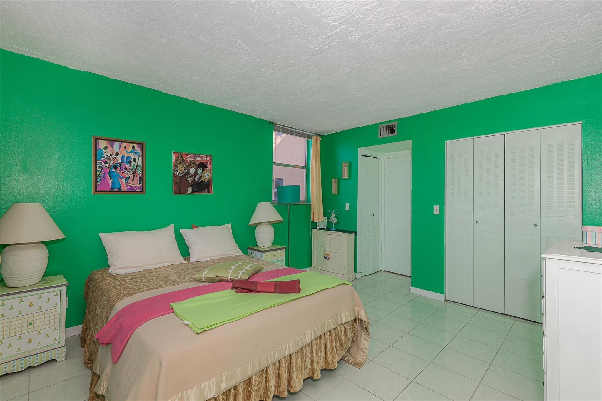 2861 Somerset Drive 317 Property Photo 31