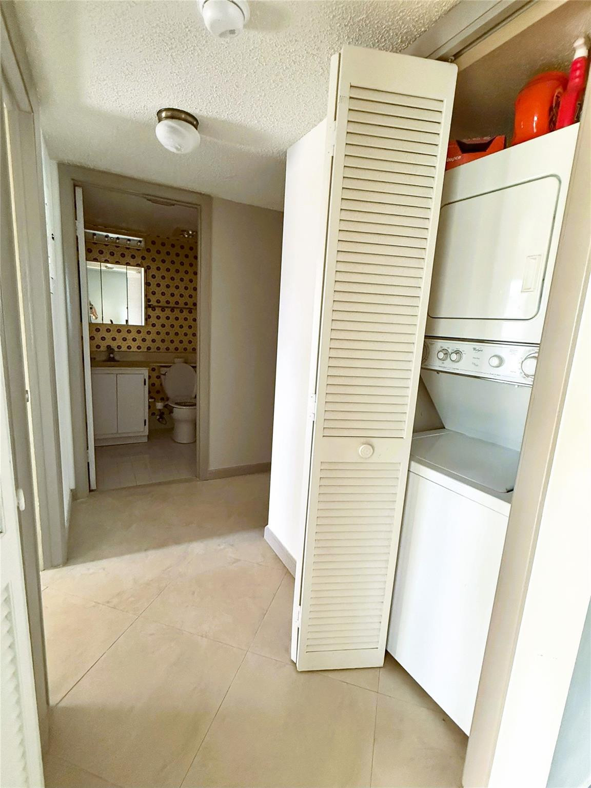 6095 N Sabal Palm Boulevard 212 Property Photo 14