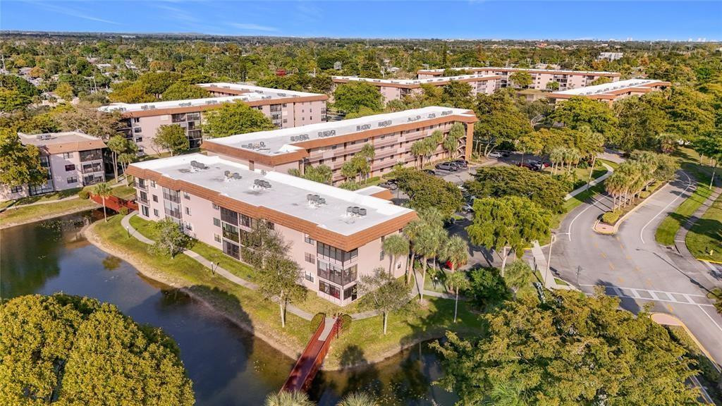 6095 N Sabal Palm Boulevard 212 Property Photo 17