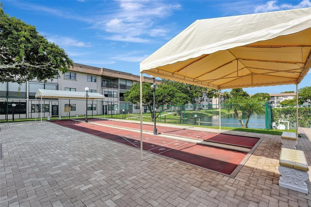 6095 N Sabal Palm Boulevard 212 Property Photo 25