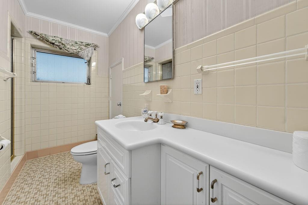 5240 20th Street Property Photo 16