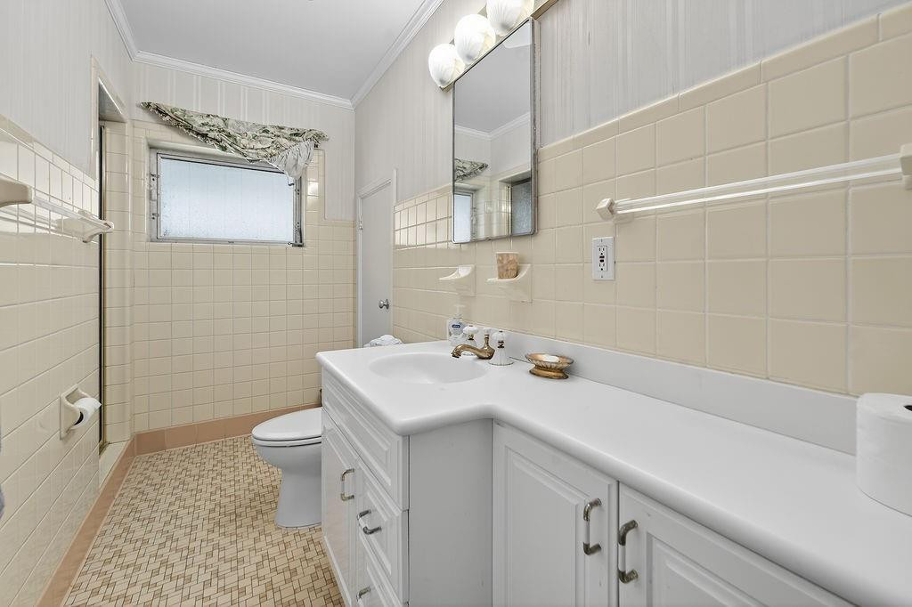 5240 20th Street Property Photo 34