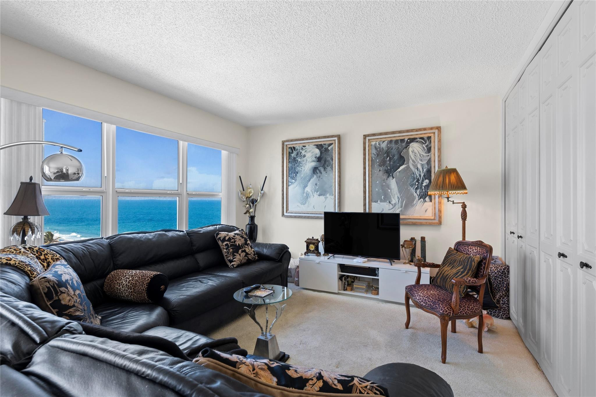 3900 Galt Ocean Drive 816 Property Photo 3