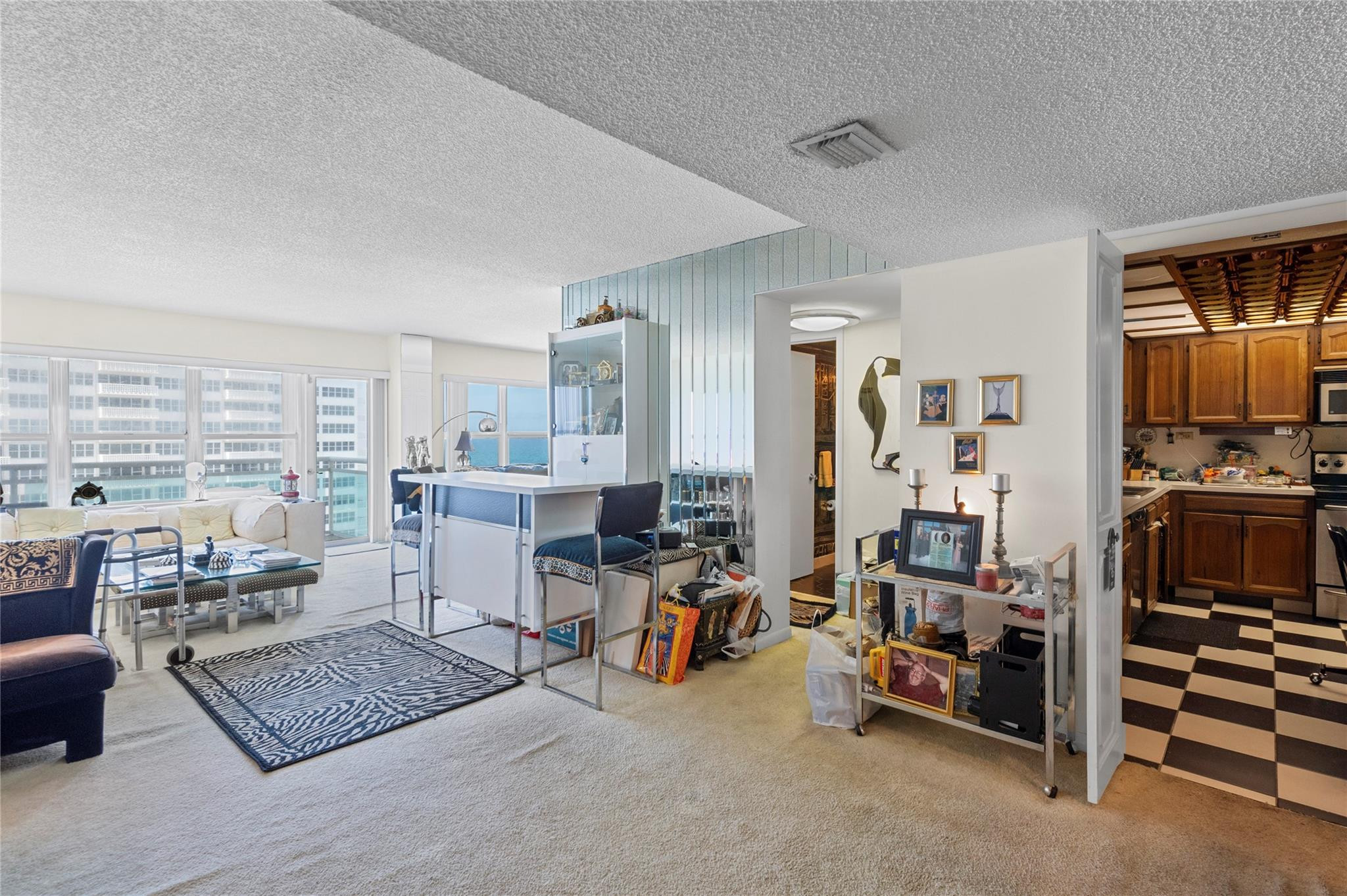 3900 Galt Ocean Drive 816 Property Photo 10