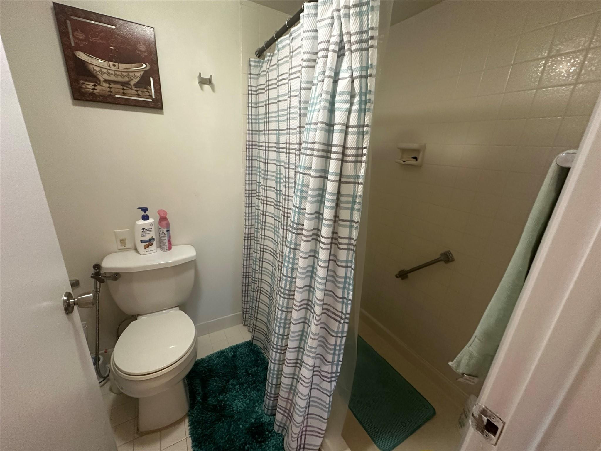 4502 Martinique Way G2 Property Photo 19