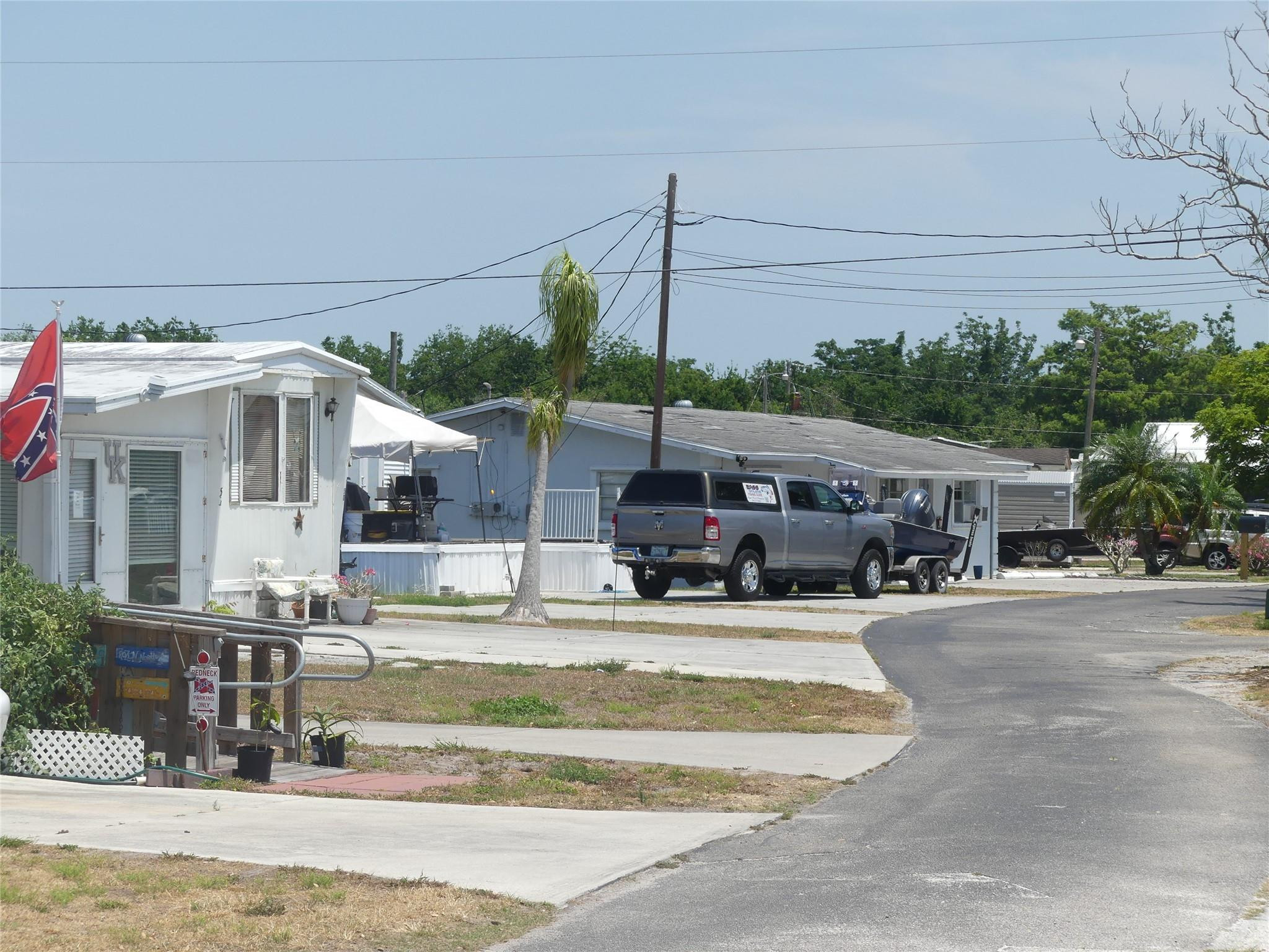 8791 Highway 78 Property Photo 5