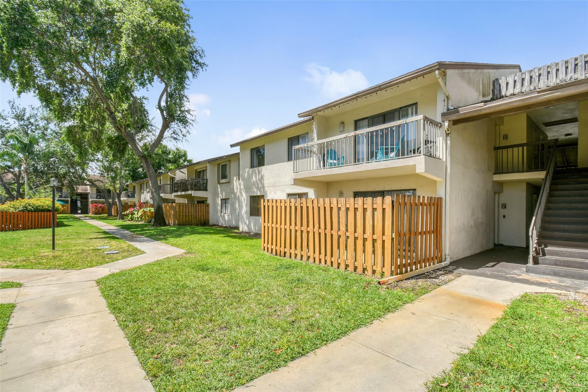 3402 Gardens Drive 14b Property Photo 1