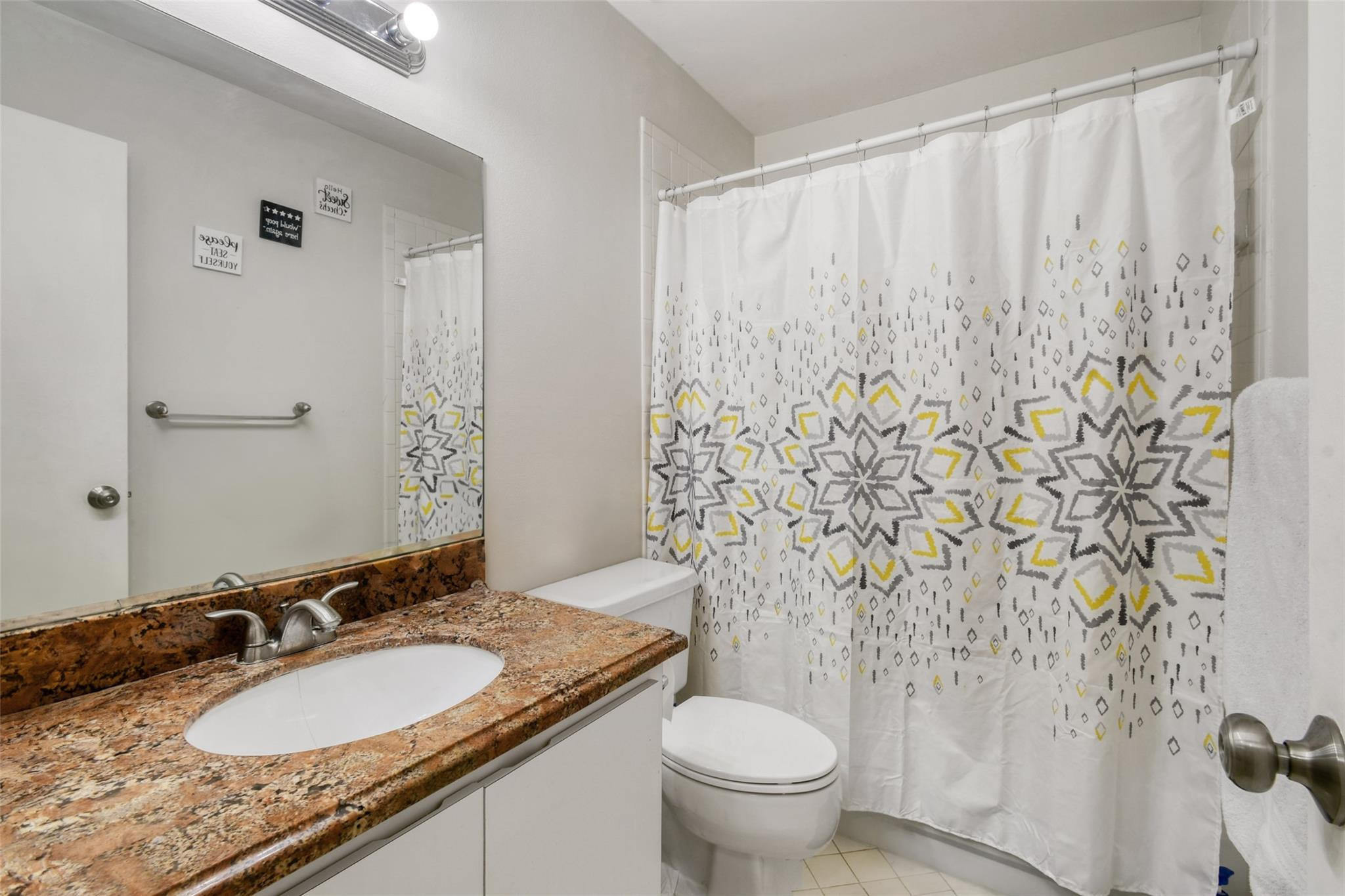 3402 Gardens Drive 14b Property Photo 9