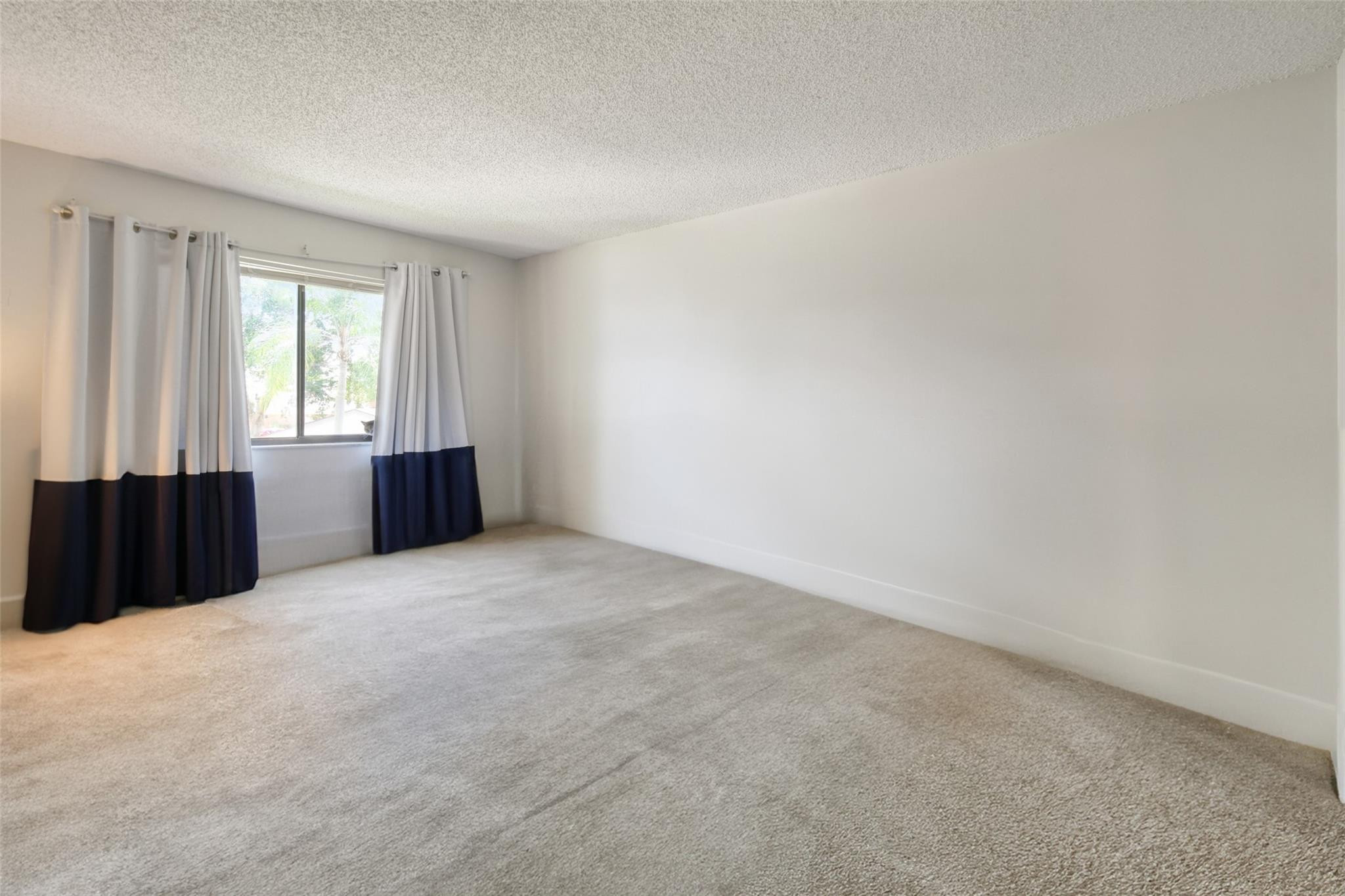 3402 Gardens Drive 14b Property Photo 10