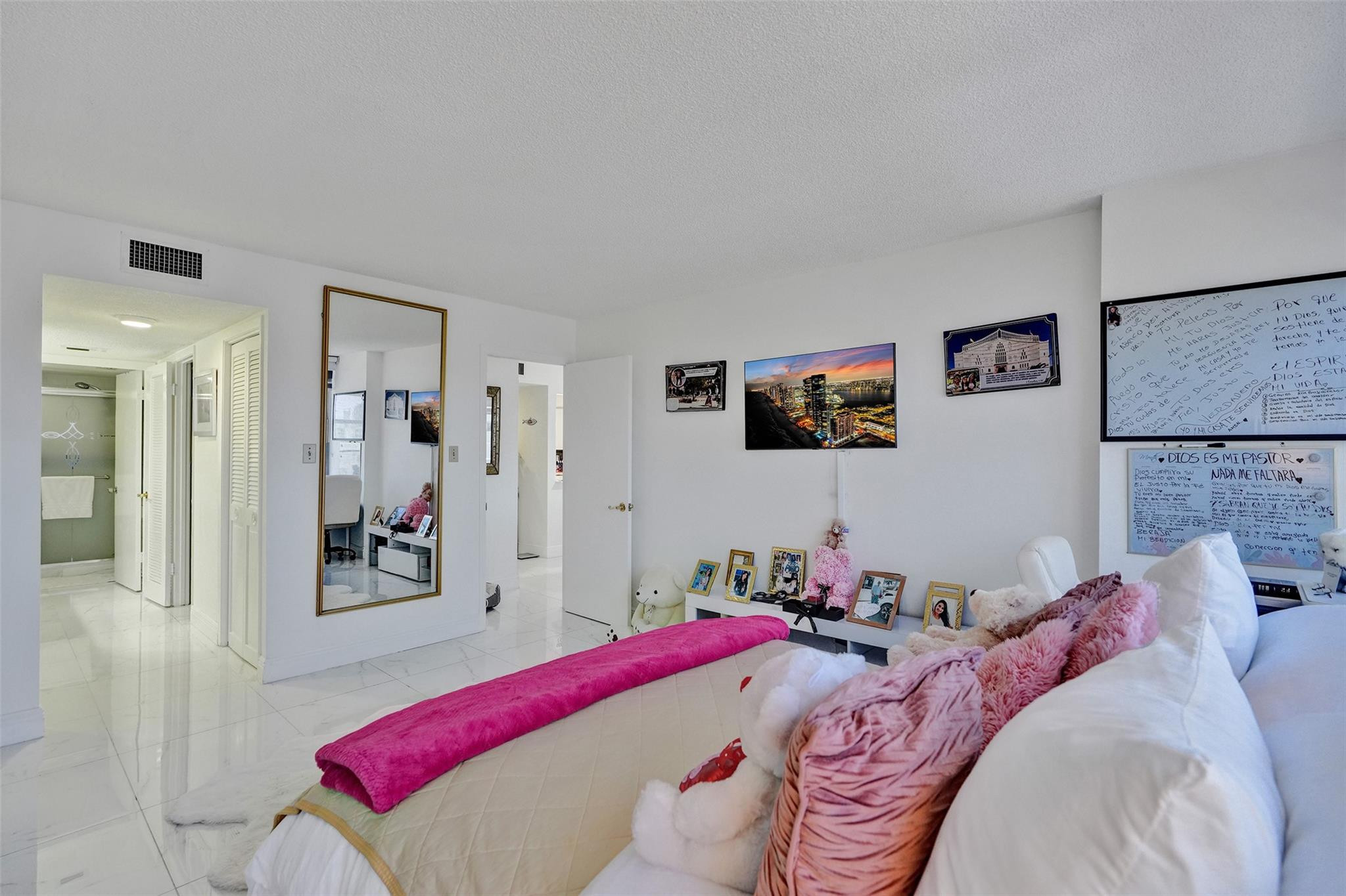 18041 Biscayne Boulevard 503 Property Photo 20