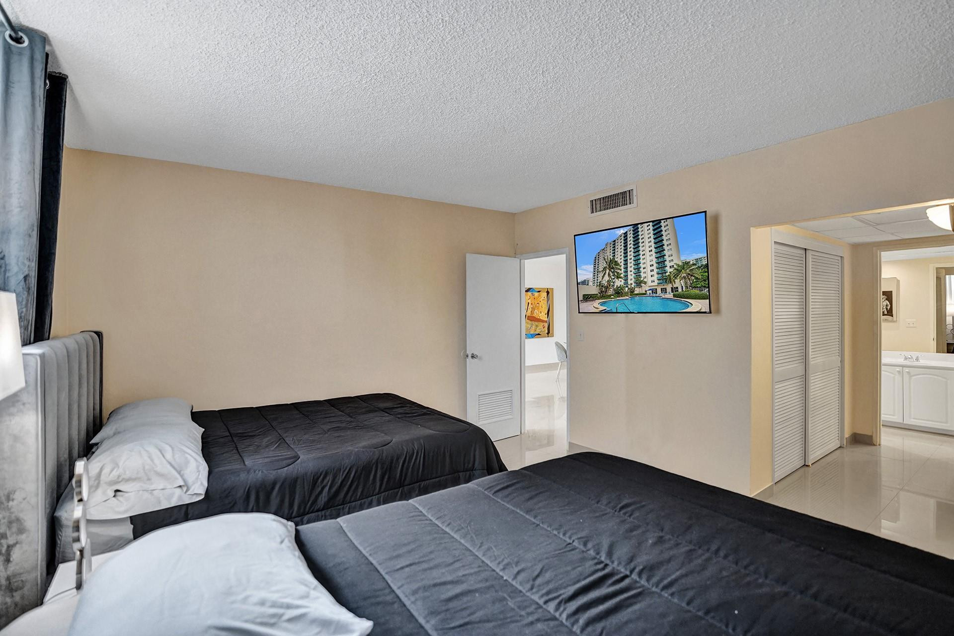 4001 S Ocean Drive 5k Property Photo 23