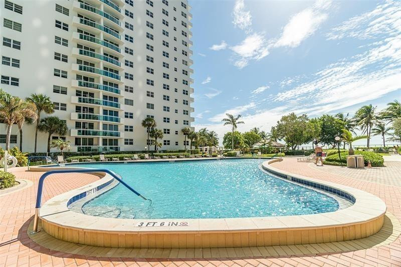 3000 S Ocean Drive 312 Property Photo 17