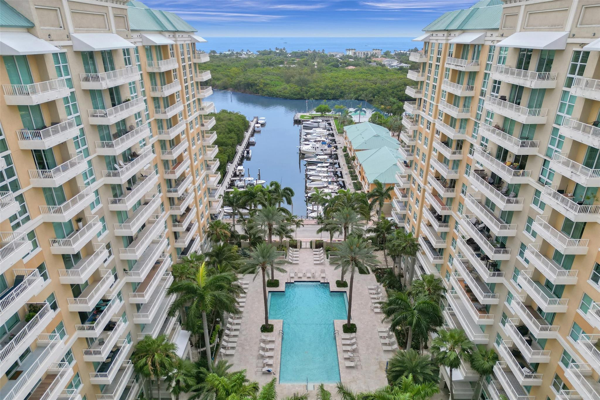 700 E Boynton Beach Boulevard 406 Property Photo 1