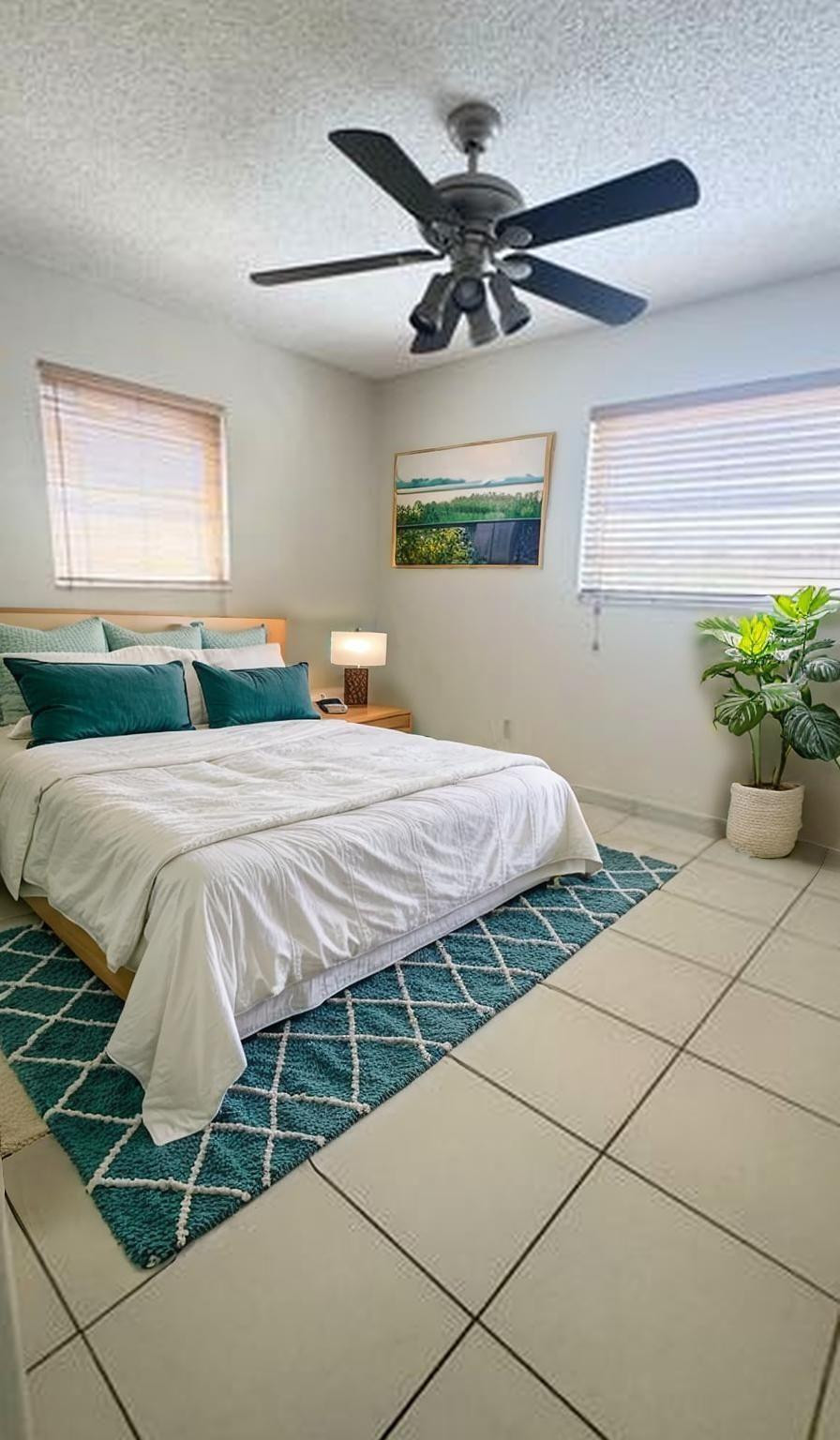 2491 82 Property Photo 2