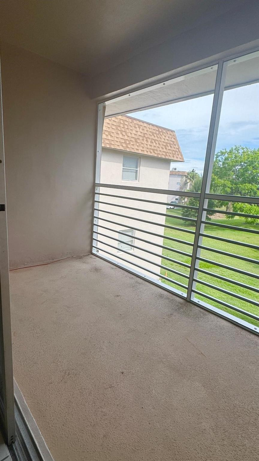 2491 82 Property Photo 7
