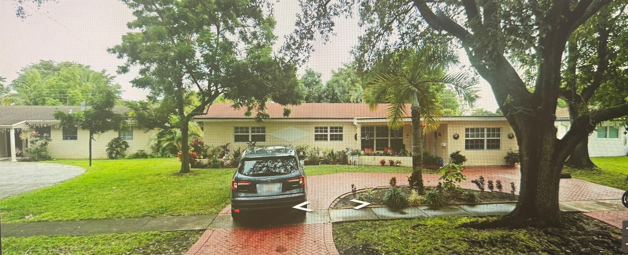 5620 Monroe Street Property Photo 1