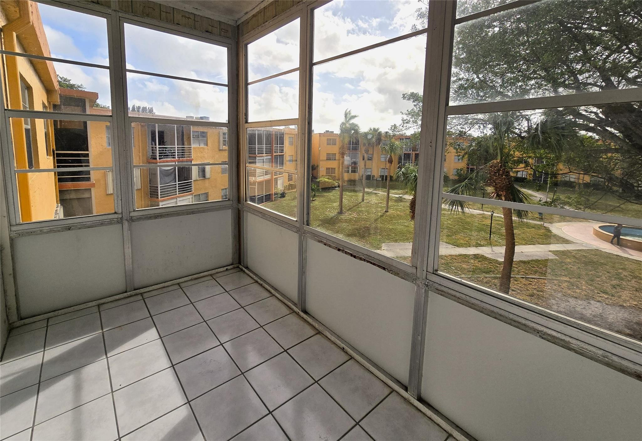 4334 Nw 9th Avenue 9-3b Property Photo 11