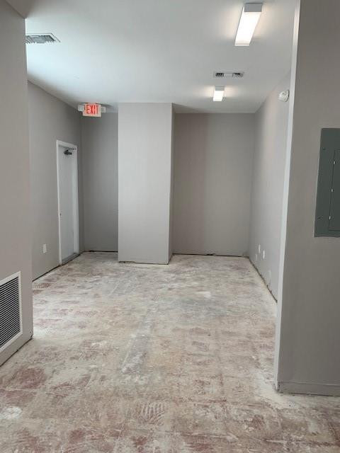 6201 N University Drive Property Photo 4