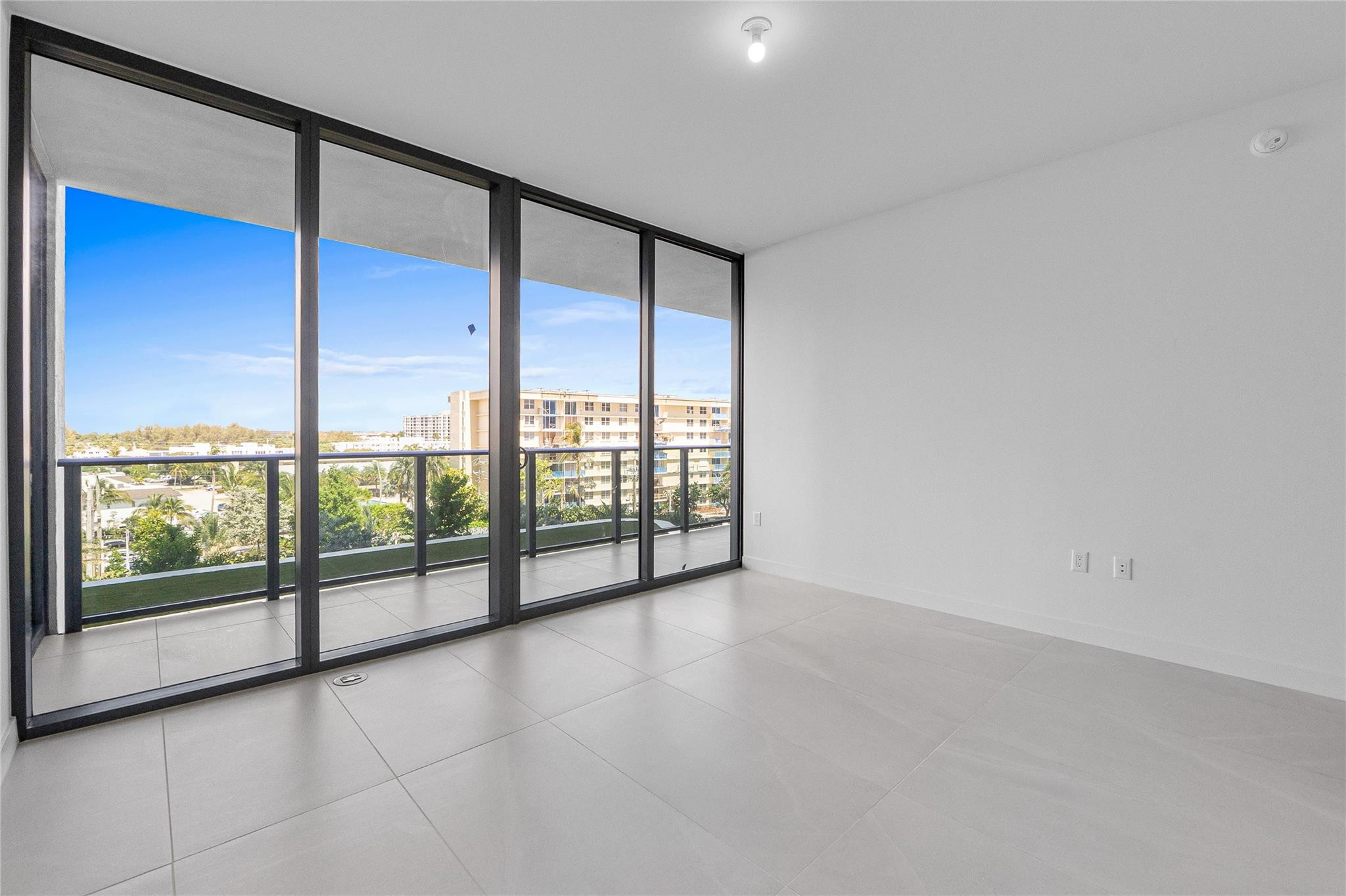 900 N Ocean Boulevard 504 Property Photo 24