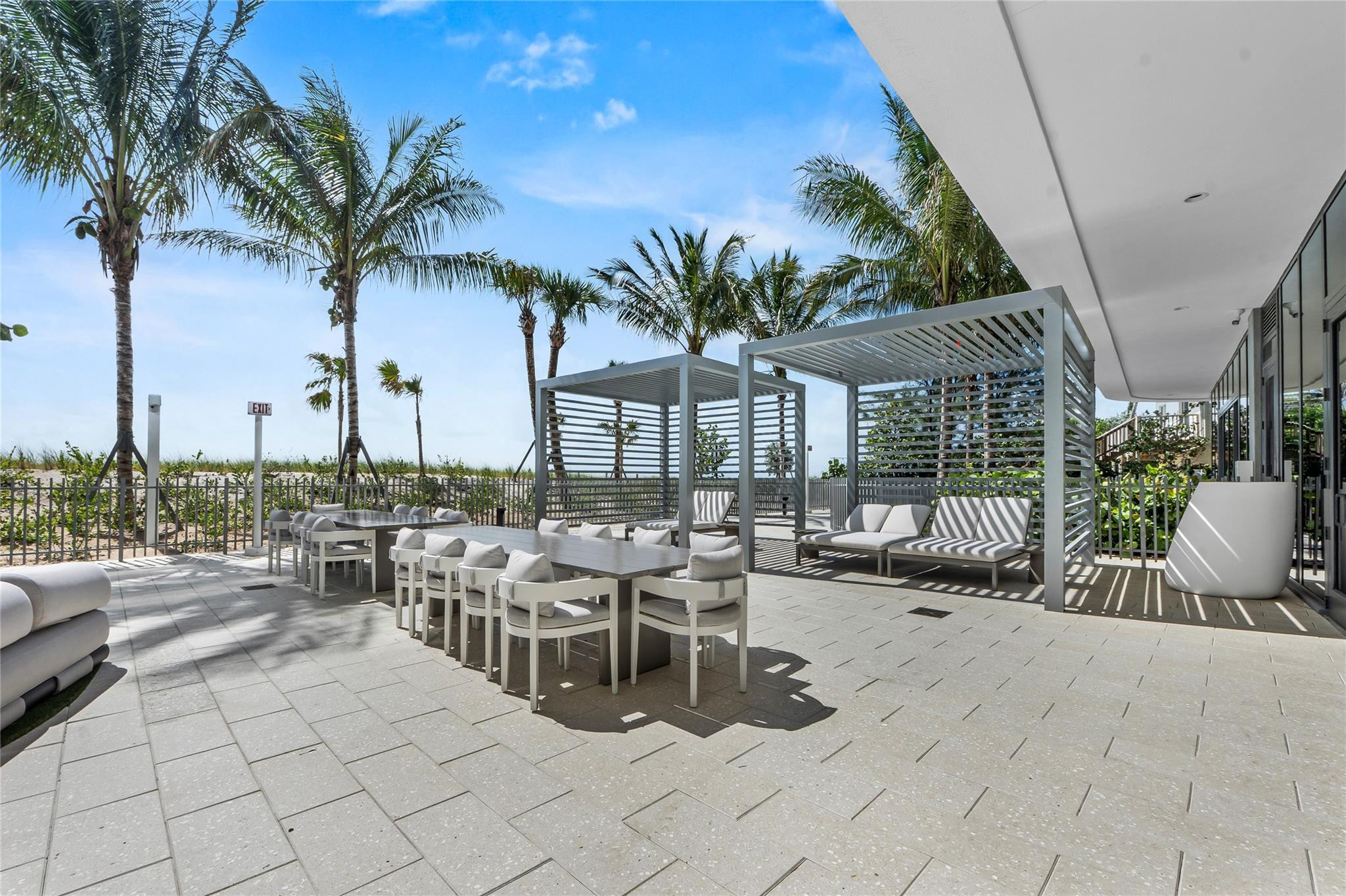 900 N Ocean Boulevard 504 Property Photo 37