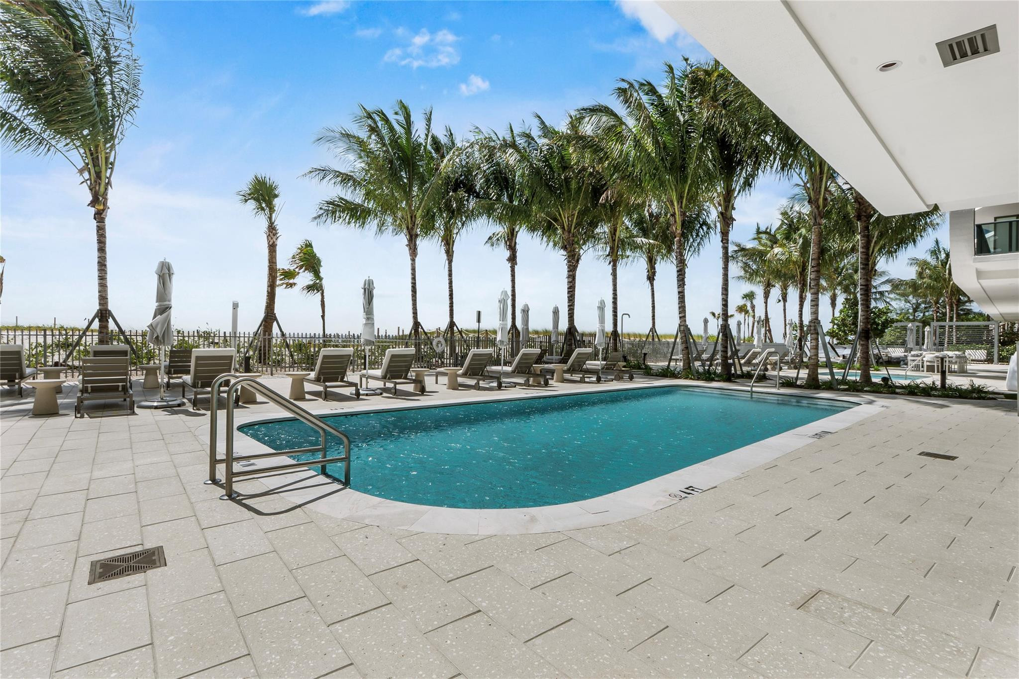 900 N Ocean Boulevard 504 Property Photo 40