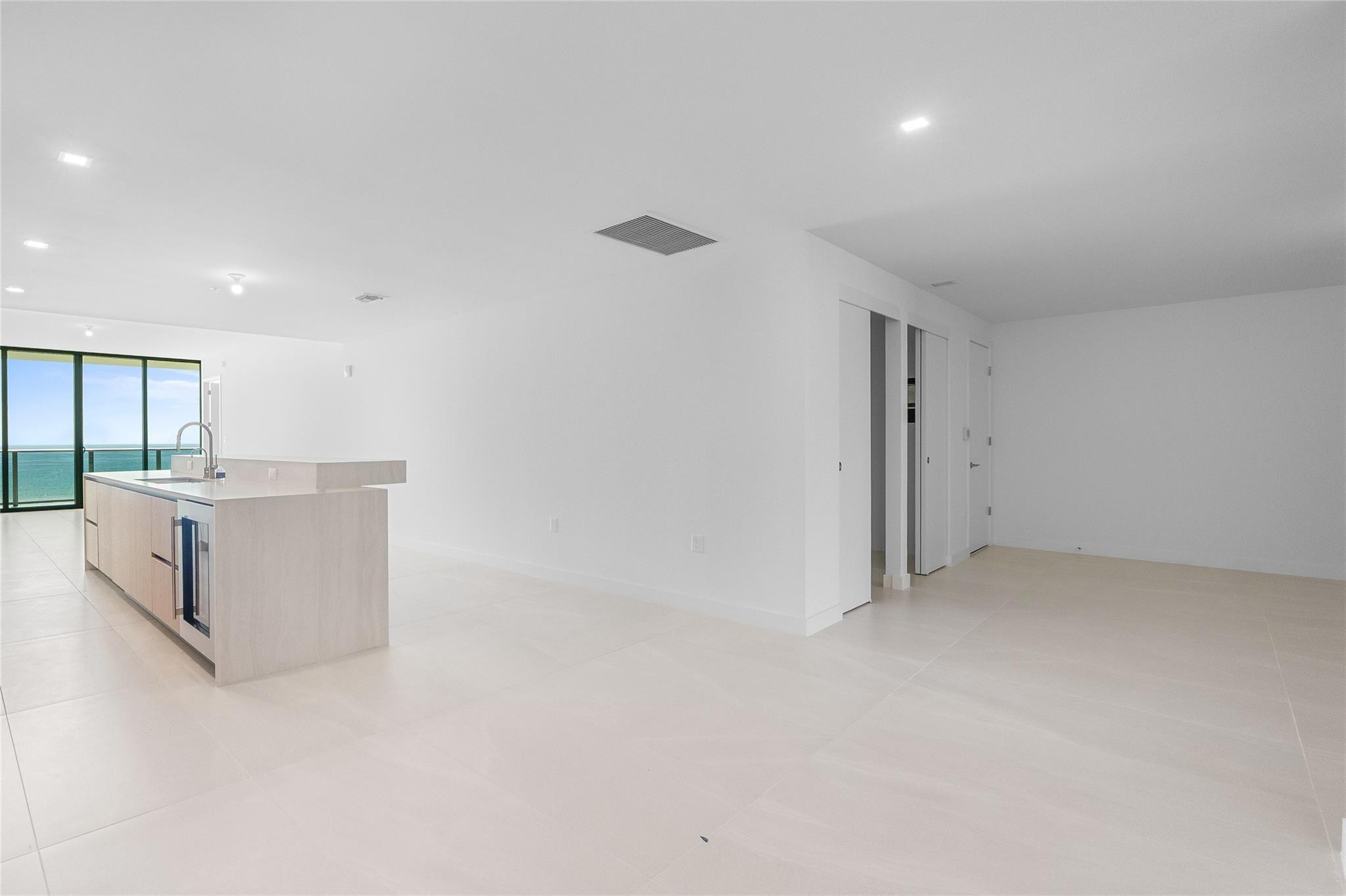 900 N Ocean Boulevard 504 Property Photo 57