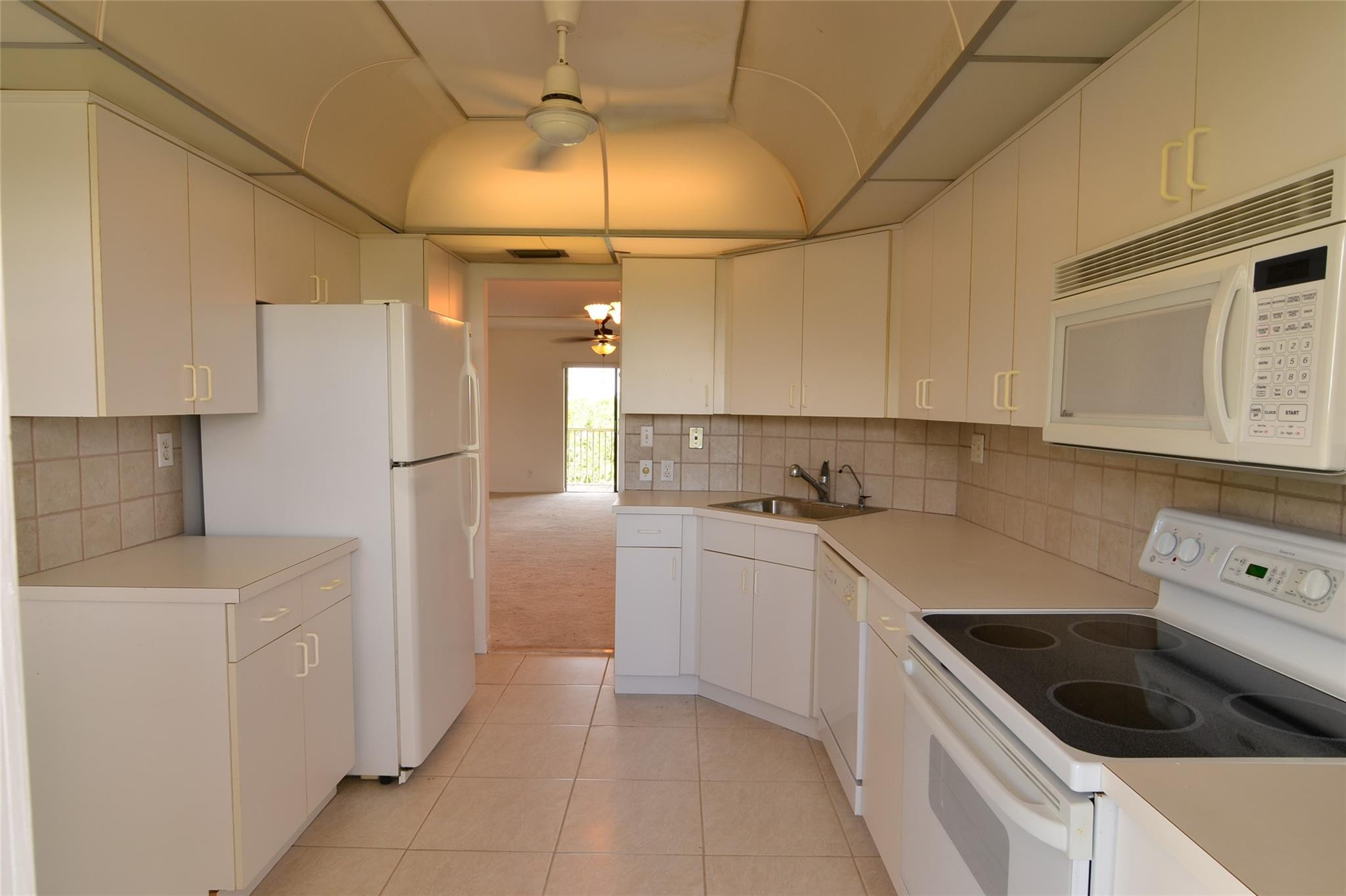 3575 Broken Woods Drive 502 Property Photo 6