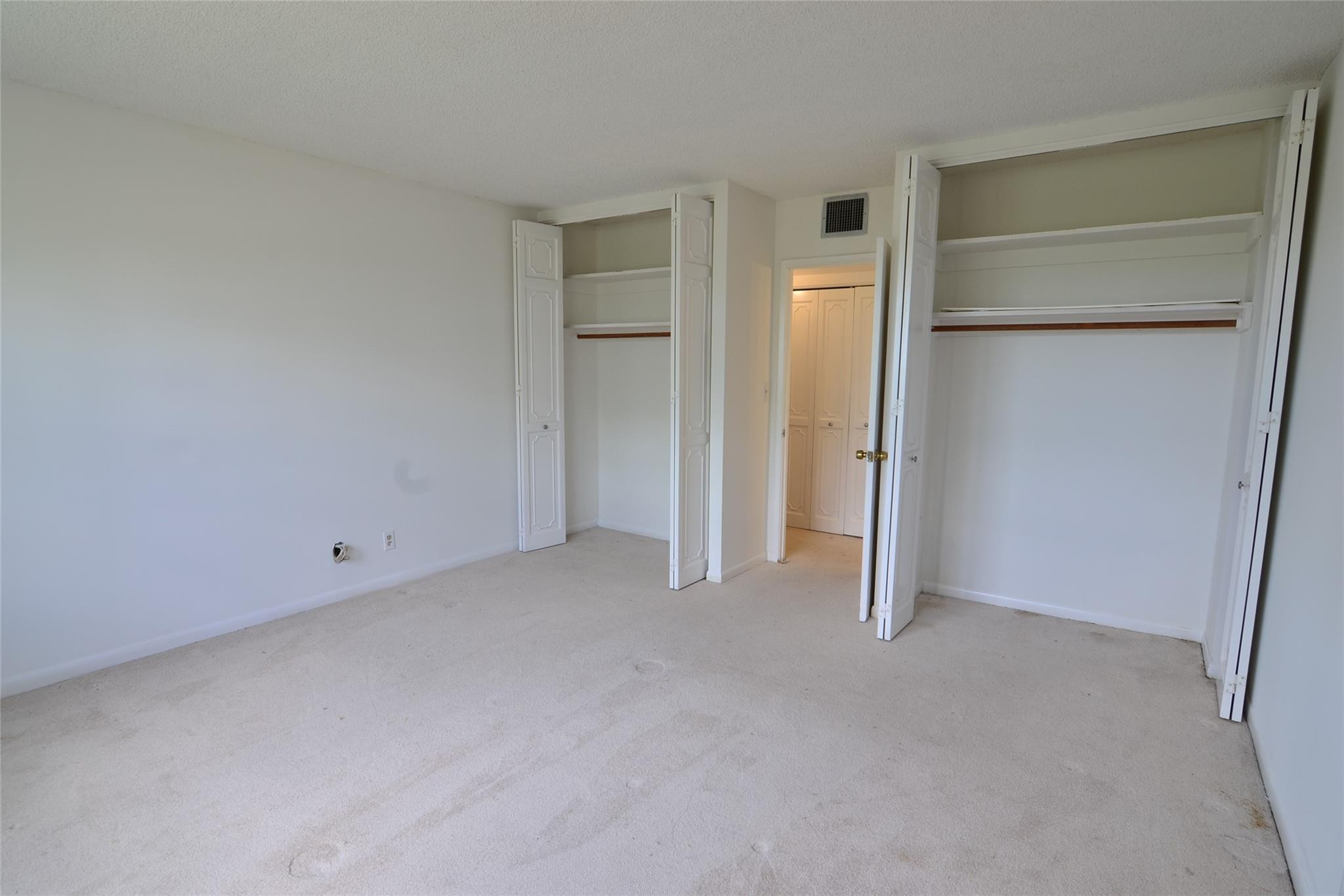 3575 Broken Woods Drive 502 Property Photo 13