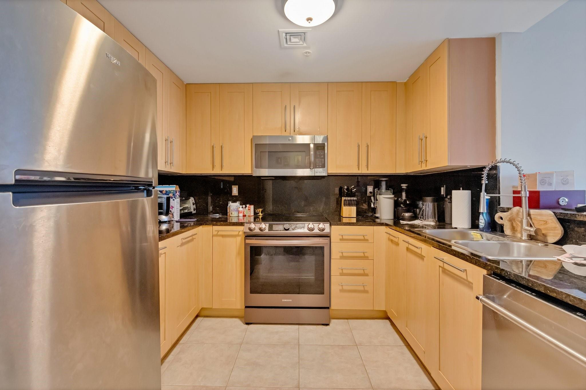 511 Se 5th Avenue 912 Property Photo 5