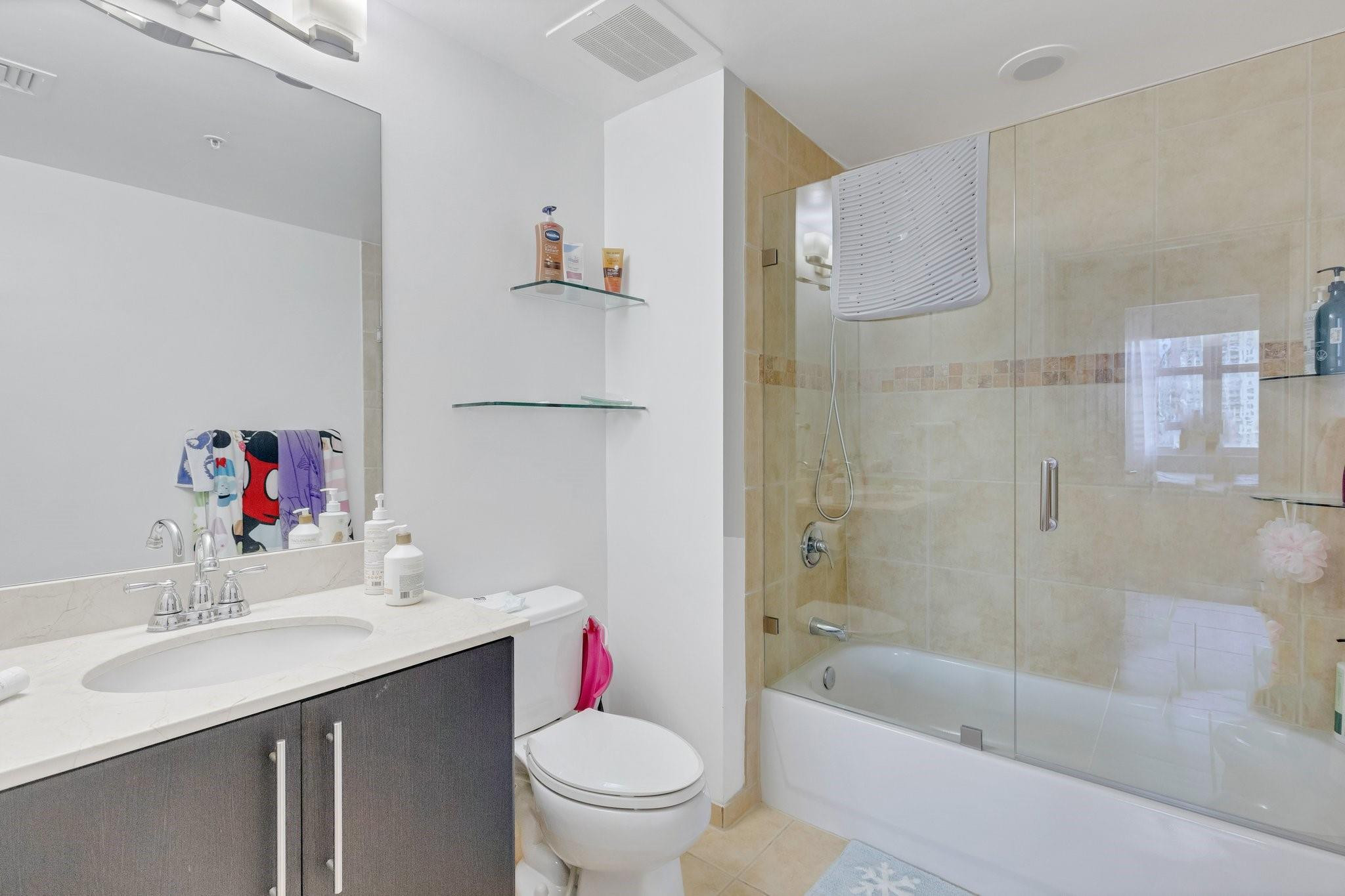 511 Se 5th Avenue 912 Property Photo 14