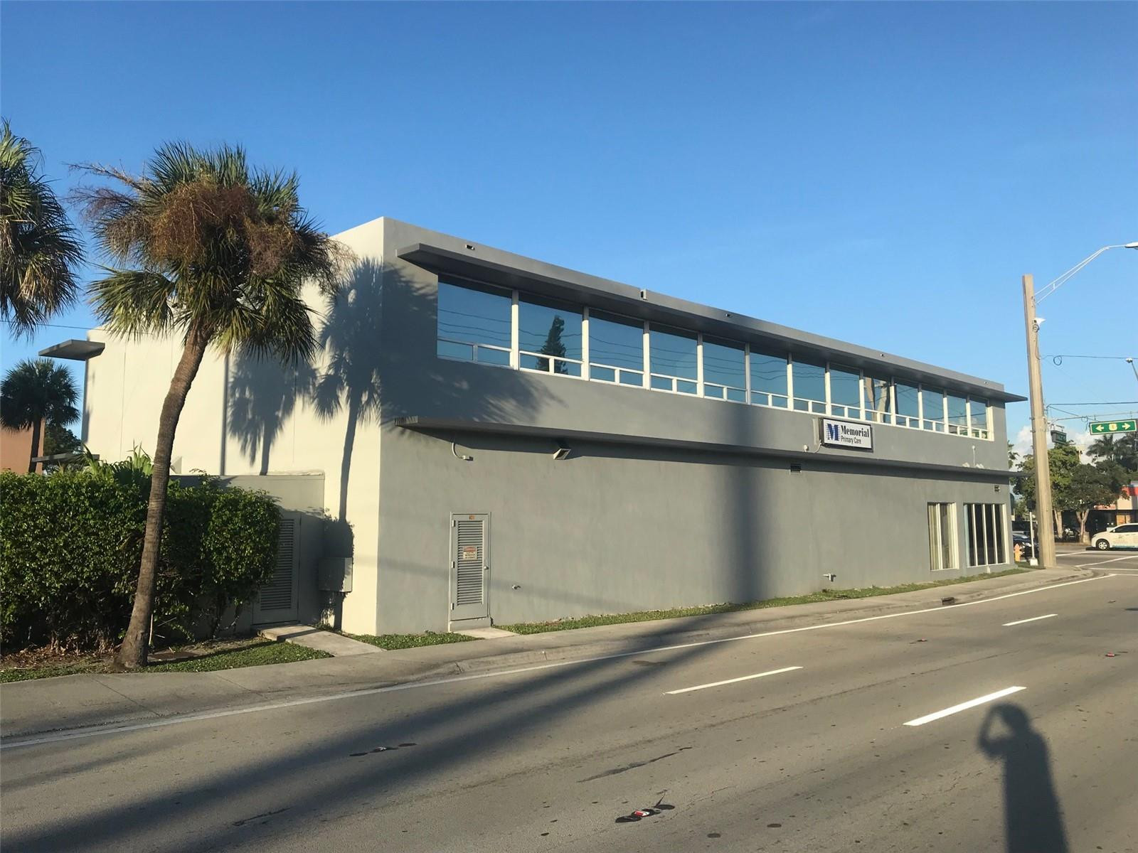 140 S Federal Highway Property Photo 15