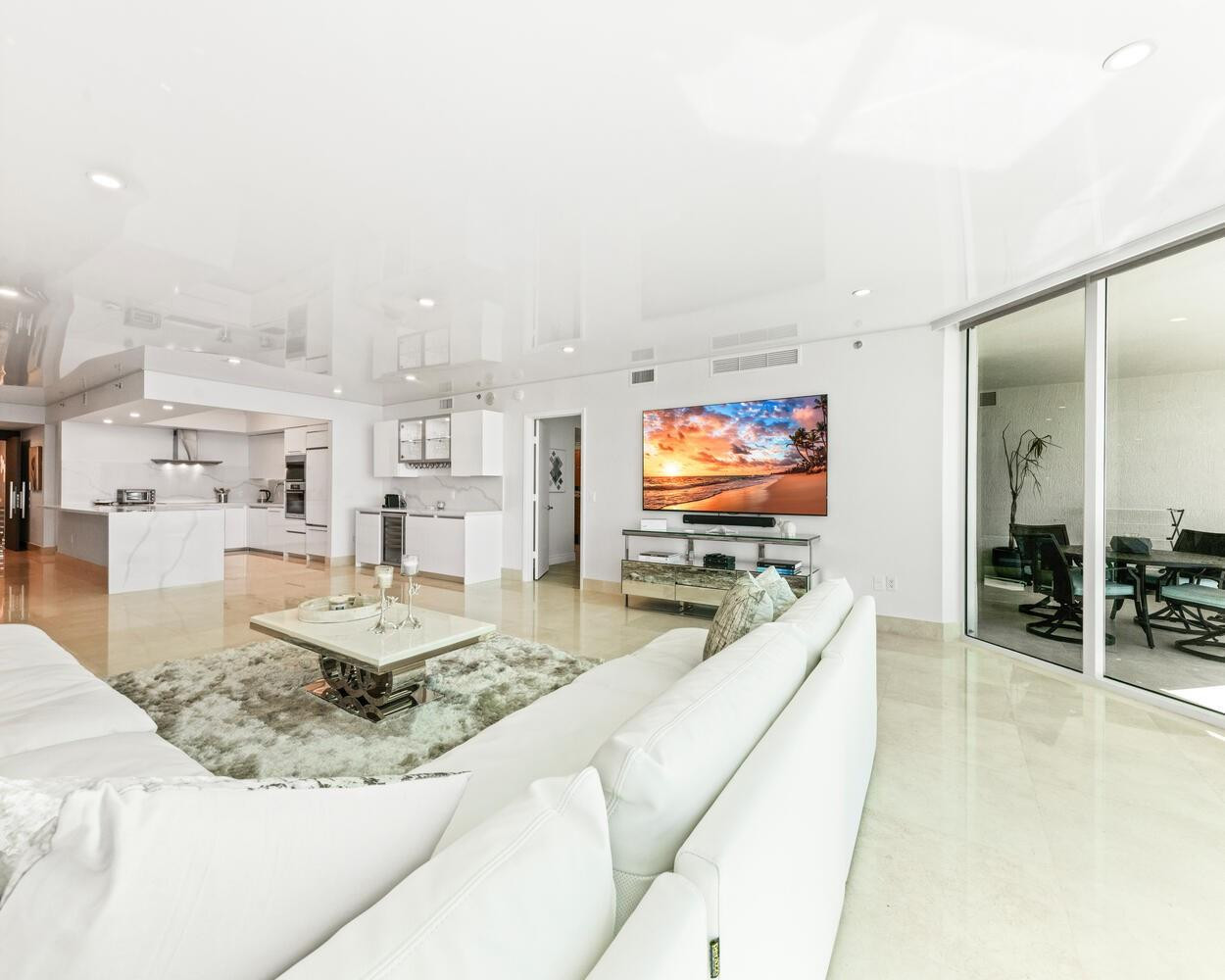 101 S Fort Lauderdale Beach Boulevard 1104 Property Photo 12