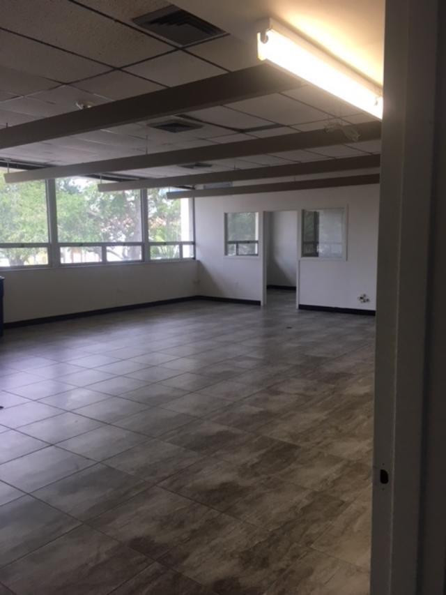 140 S Federal Highway Property Photo 7