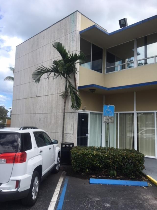 140 S Federal Highway Property Photo 11