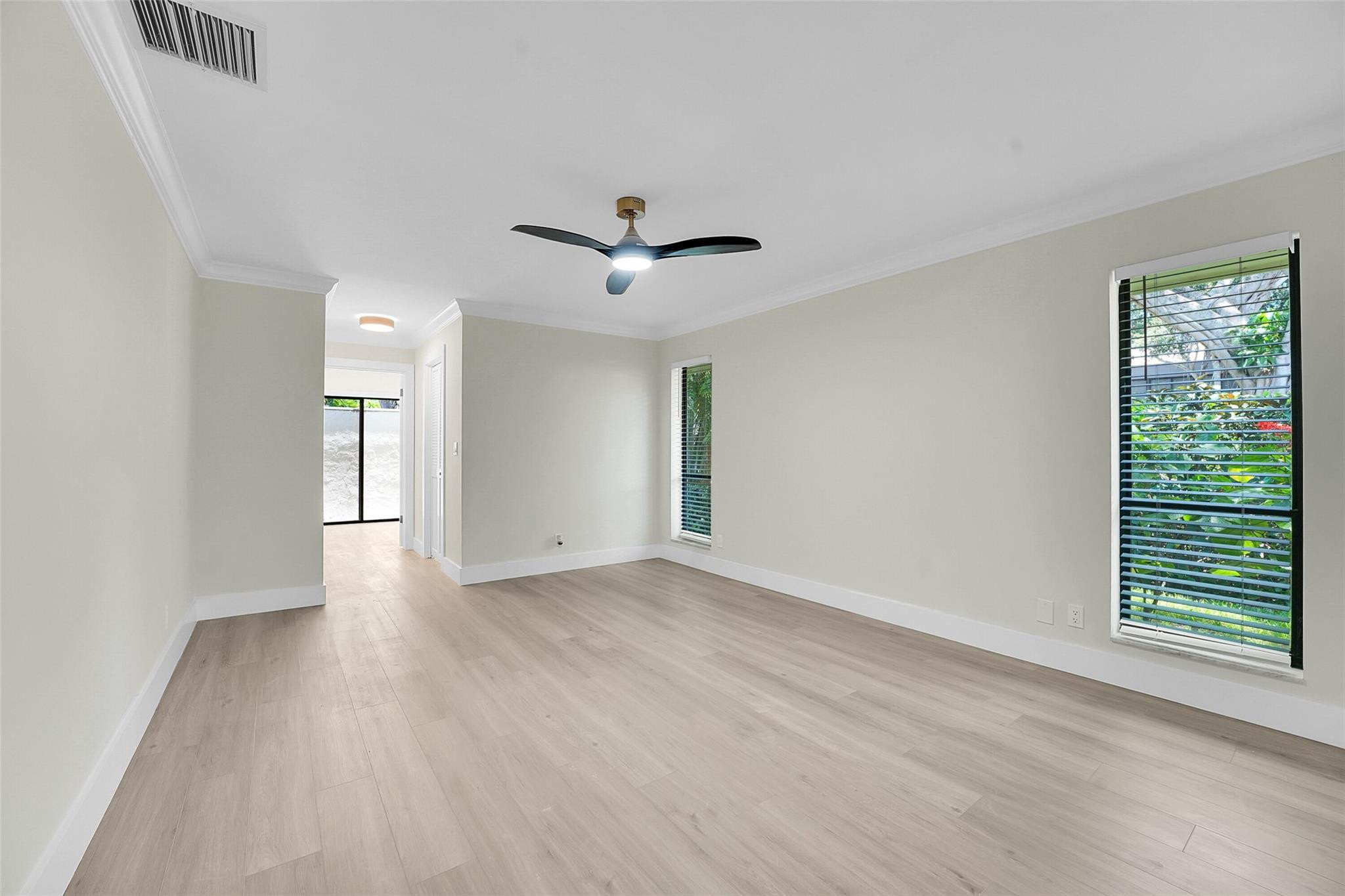 11457 Shady Oaks Lane Property Photo 14