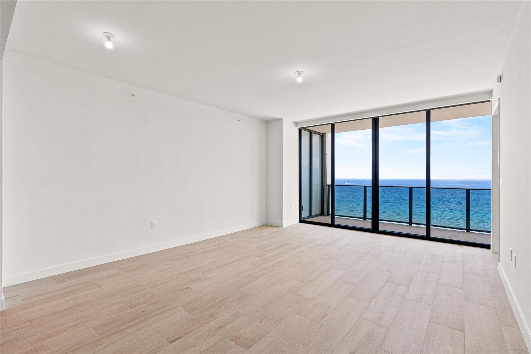 900 N Ocean Boulevard 1604 Property Photo 8