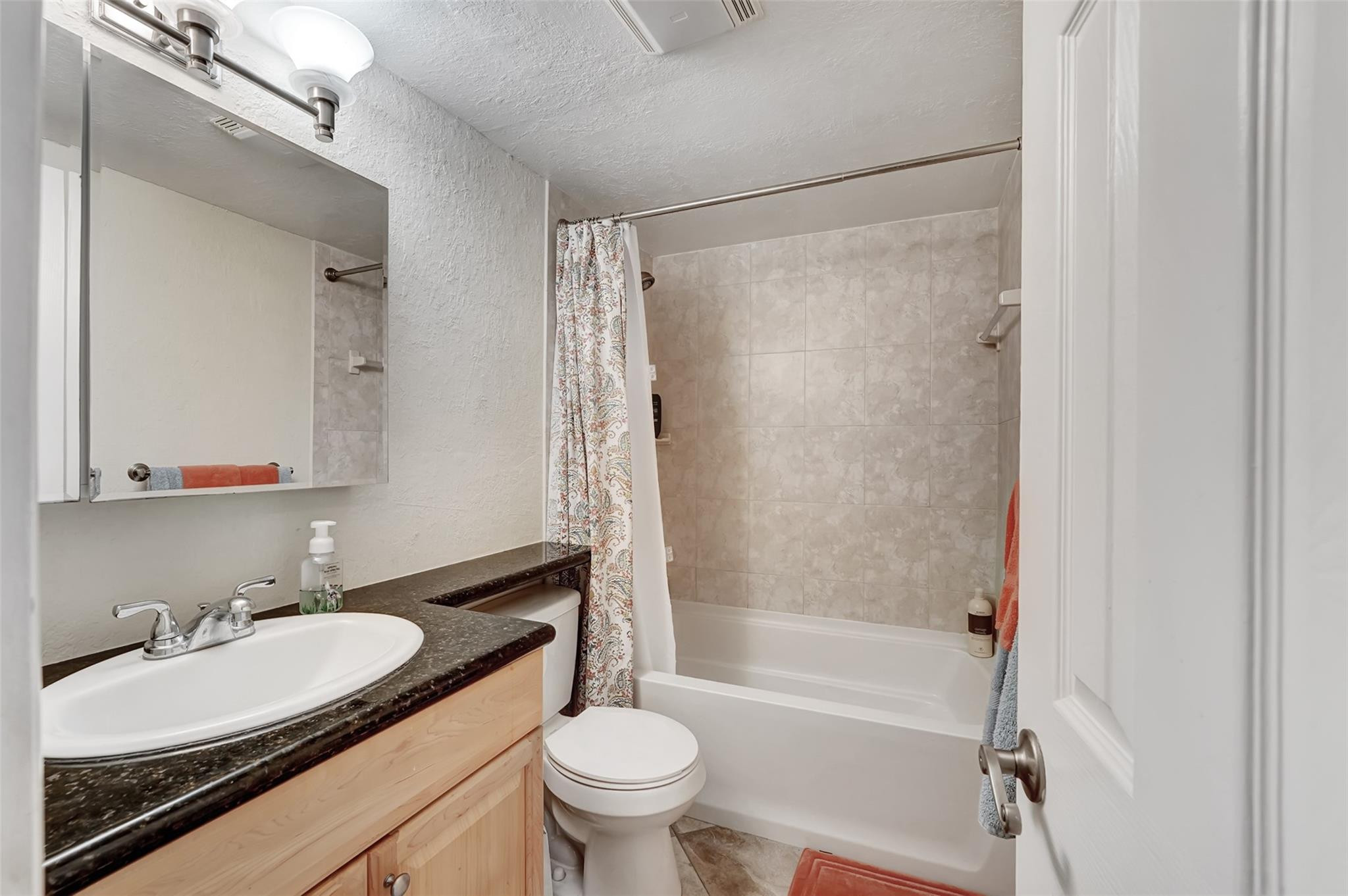 744 Ne 14th Avenue 4 Property Photo 28