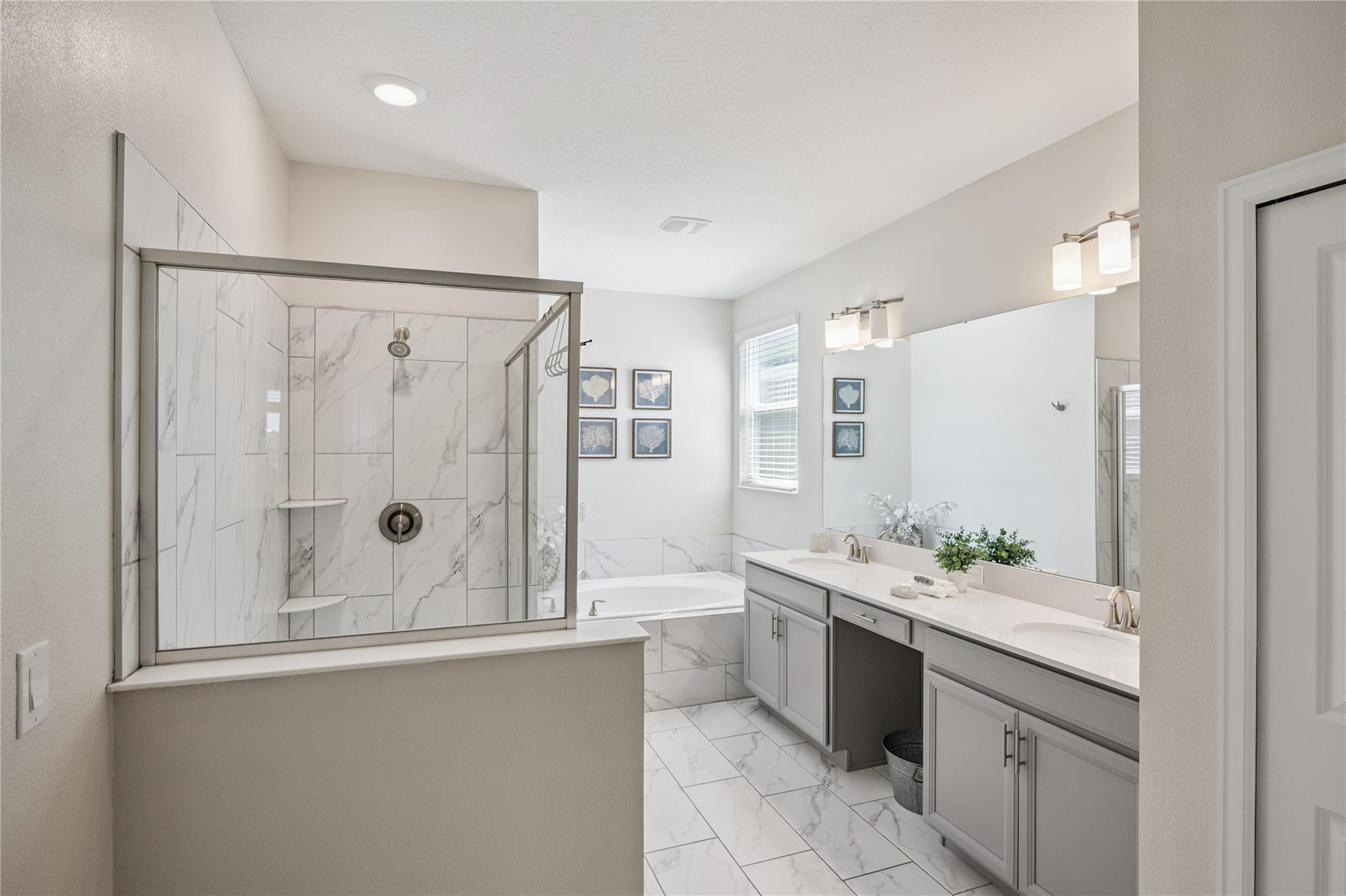 8940 Cabot Cliffs Drive Property Photo 23