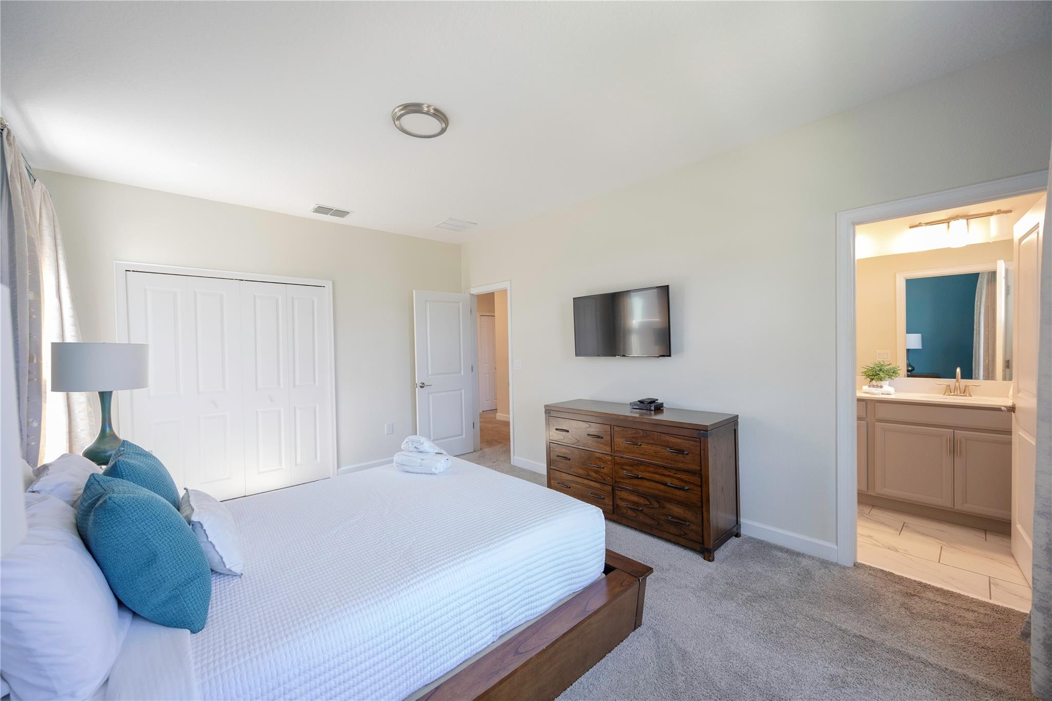 8940 Cabot Cliffs Drive Property Photo 30
