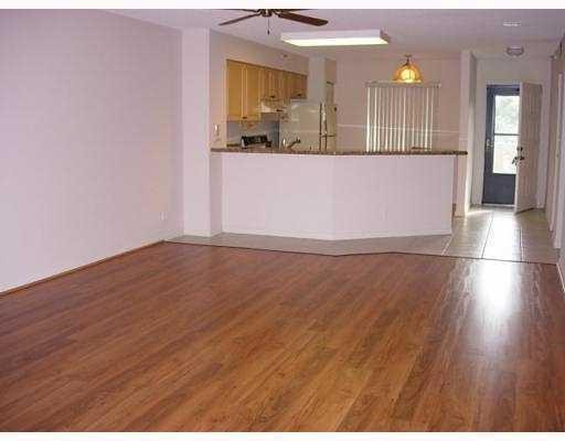 2205 S Cypress Bend Drive 307 Property Photo 6