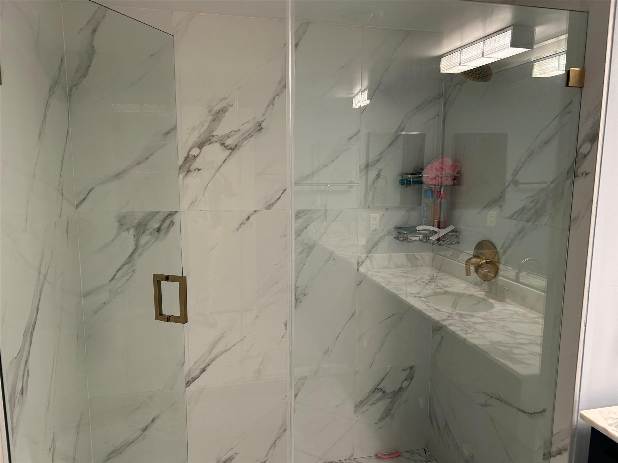 4020 Galt Ocean Drive 106 Property Photo 10