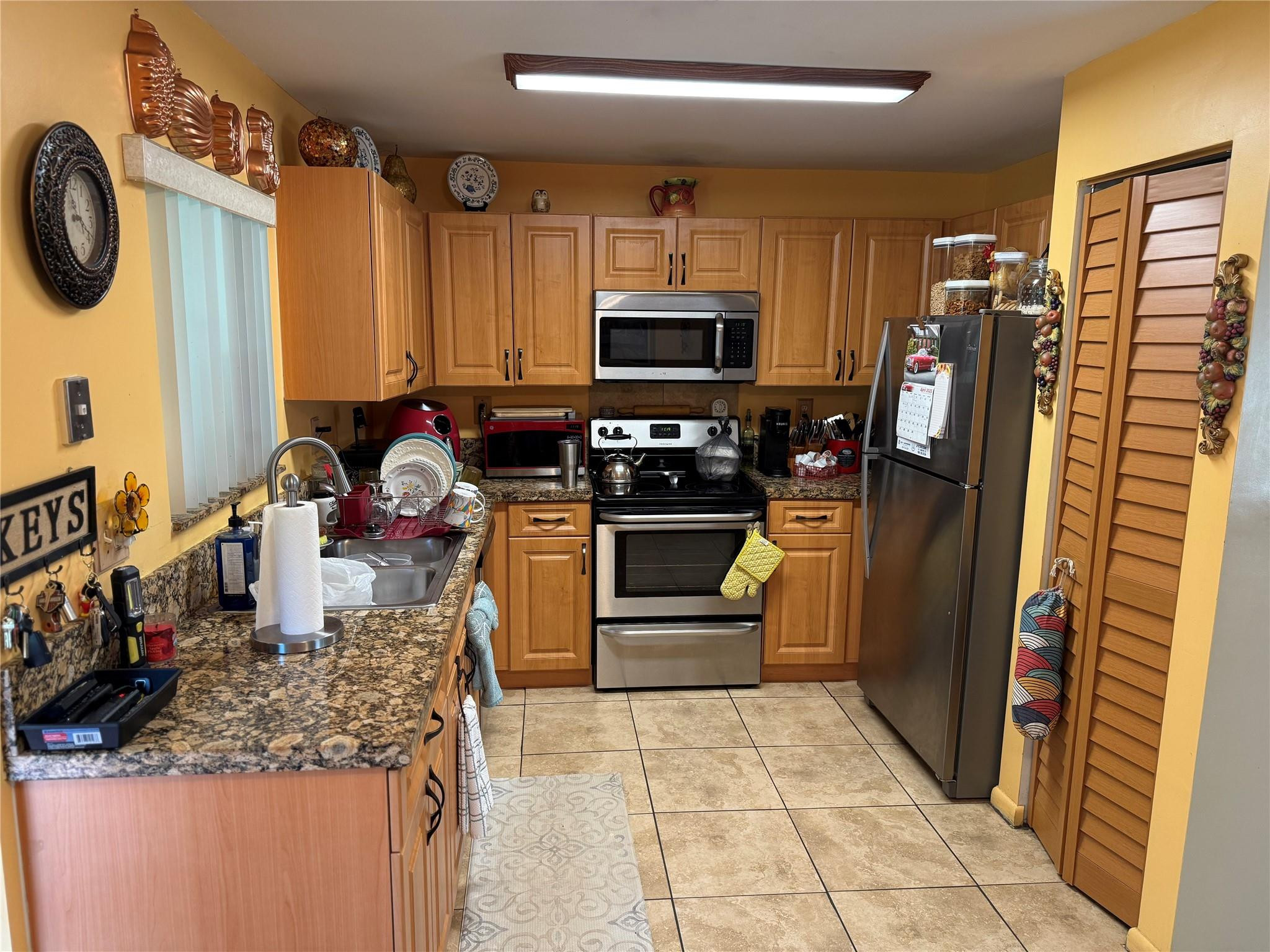 10262 Sw 179th Property Photo 4