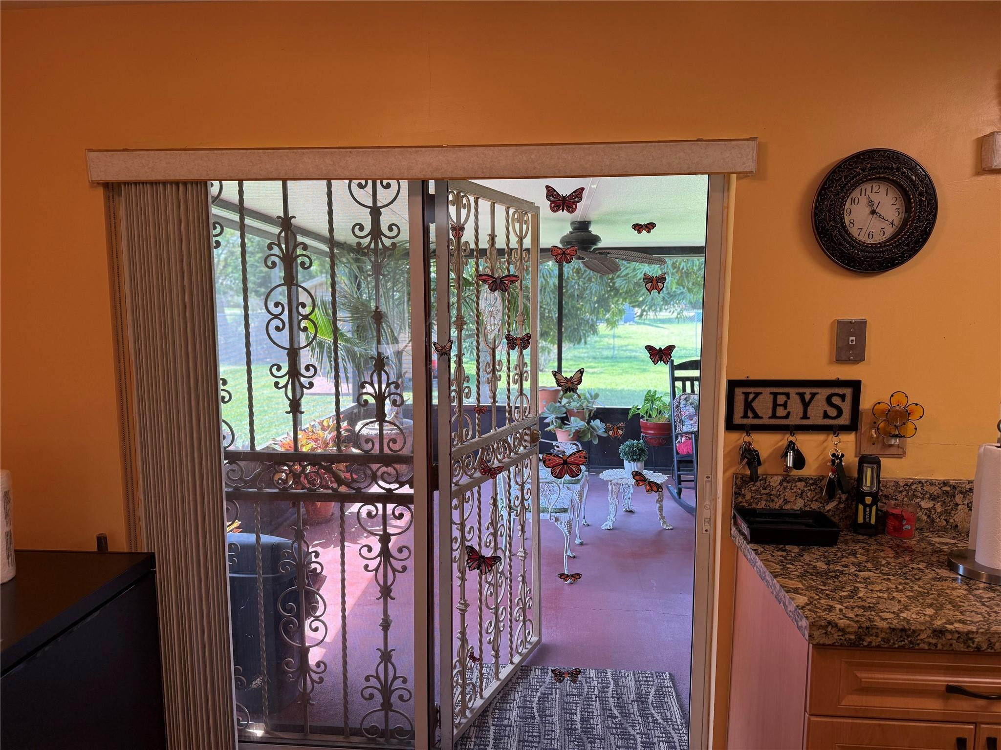 10262 Sw 179th Property Photo 6
